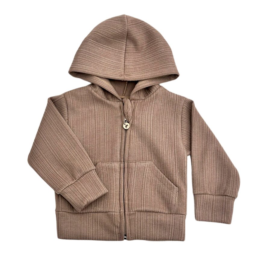 1744 B - Campera con capucha y bolsillo