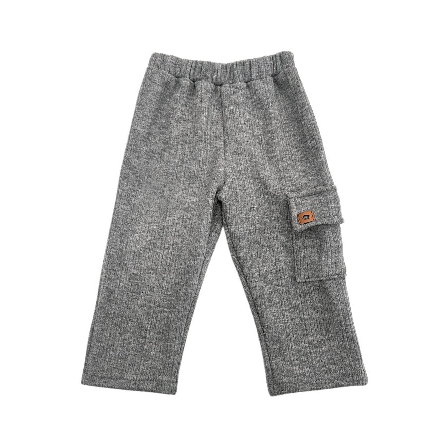 1796 B - Pantalón con bolsillos cargo cashmere