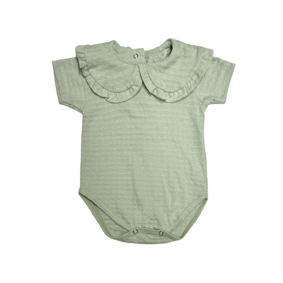 1141 - Body liso en cloqué con cuello